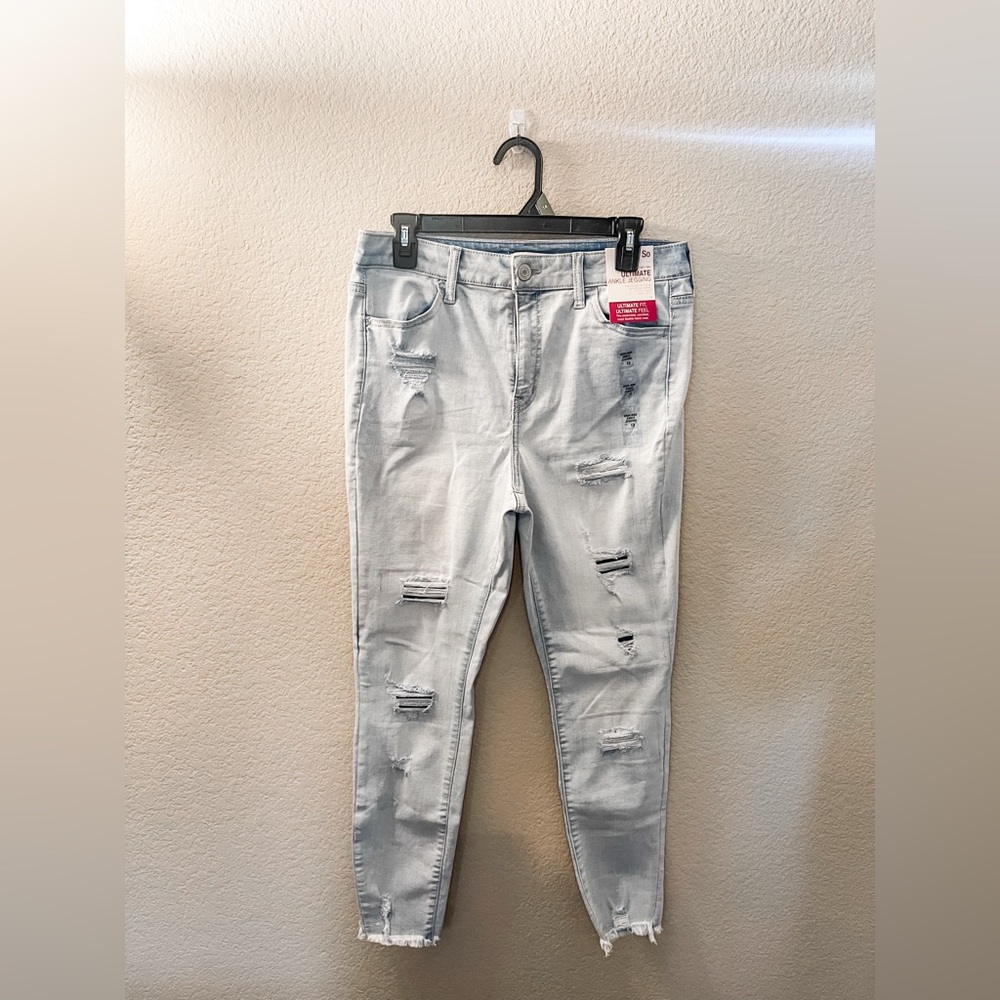 SO Light Blue Distressed Ankle Jeans